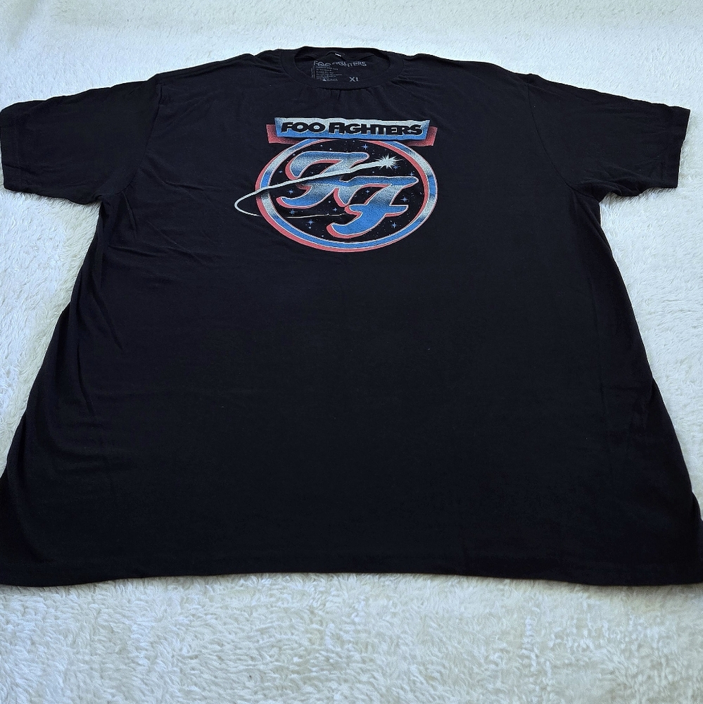 Foo Fighters🤺 "FF" Logo Graphic Tee👕 - NWOT - Picture 9 of 11